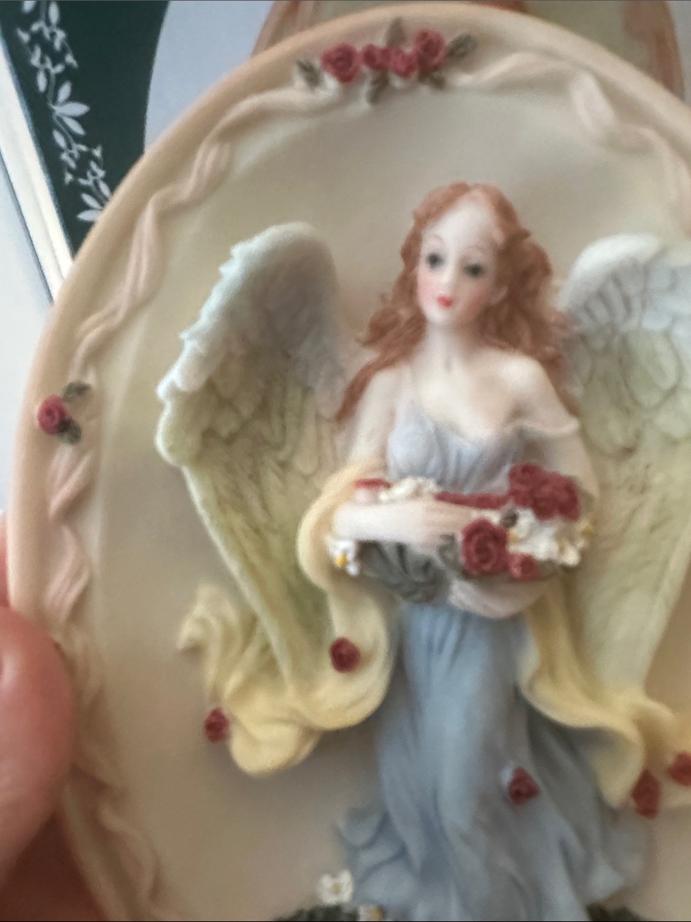 Handcrafted Angel  7 inch Plate with Red-Haired Angel doesn’t come with stand - Picture 4 of 6